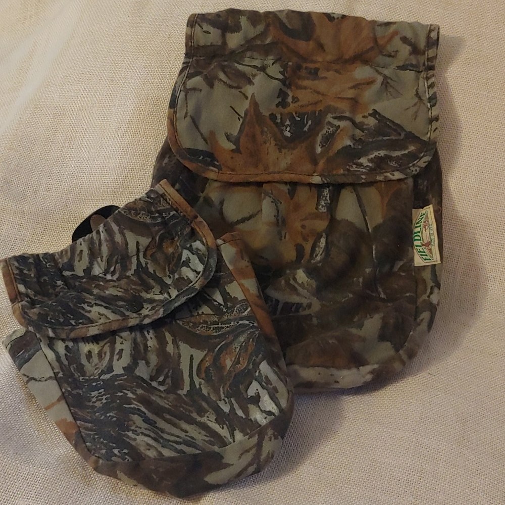 2 Real tree Belt Hunting Pouches